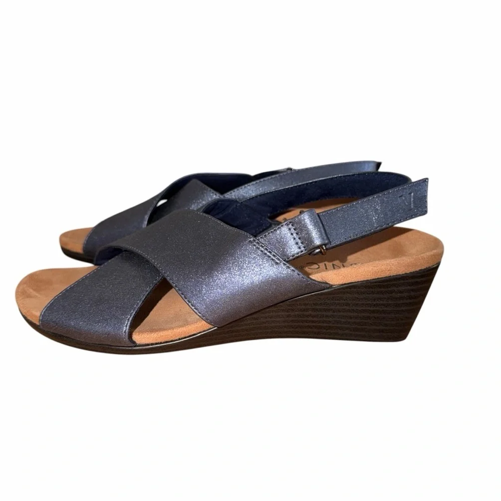 Vionic McKenna Navy Metallic Sandal Wedge Heels Women’s 7.5 - Picture 5 of 10